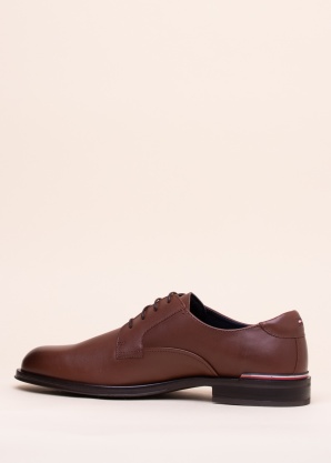 Tommy Hilfiger kingad