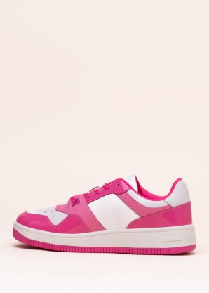 Tommy Jeans tennised