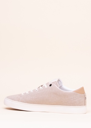 Tommy Hilfiger tennised