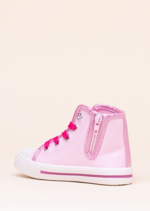 Leomil tennised Barbie