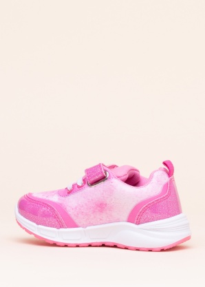 Leomil vilkuvad vabaajajalatsid Barbie