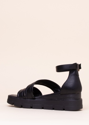 Bagatt lahtised kingad Mariella