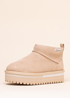 Зимние сапоги Tommy Jeans