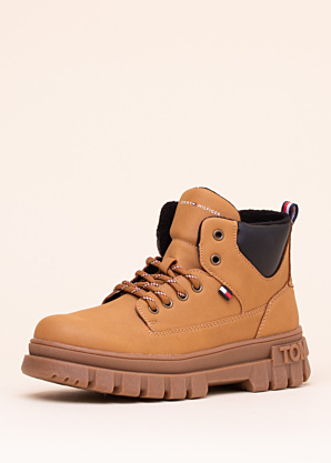 Tommy Hilfiger poolsaapad Michigan