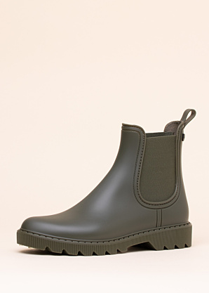 Igor kummikud Chloe Mc