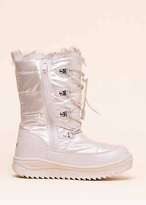 Leaf talvesaapad Dotorp