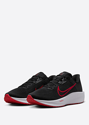 Беговые кроссовки Quest 6 Nike