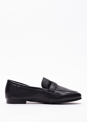 Loretta Vitale kingad