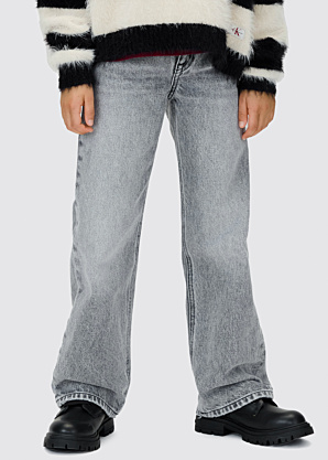 Джинсы Calvin Klein