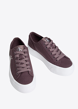 Calvin Klein tennised