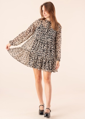 Noisy May kleit Valery