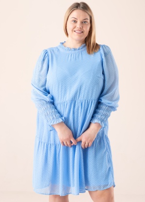 Платье Rie Vero Moda Curve