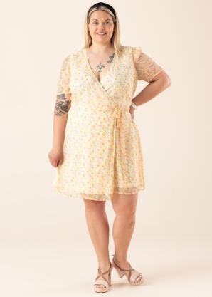 Платье Smilla Vero Moda Curve