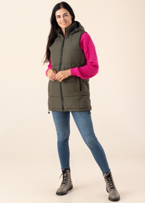 Noisy May vest Aurora