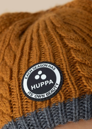 Зимняя шапка Satu Huppa