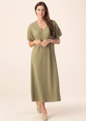 b.young kleit Trissa