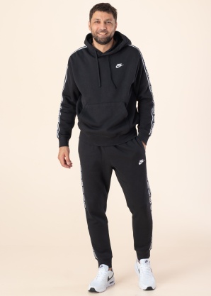 Спортивный комплект Nike