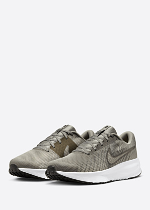 Беговые кроссовки Run Defy Nike