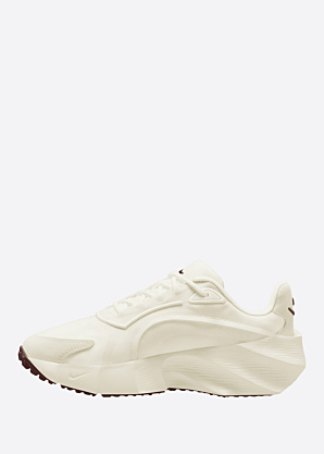 Nike vabaajajalatsid Aura Edge