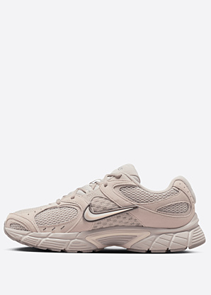 Nike vabaajajalatsid V5 Rnr Suede