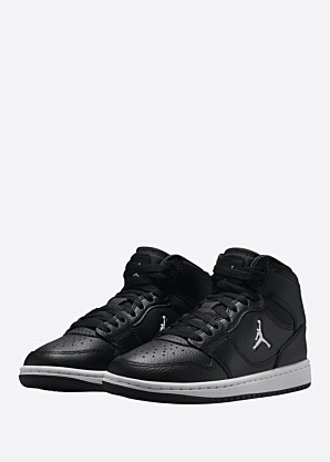 Jordan tennised Court Connect Mid Bg