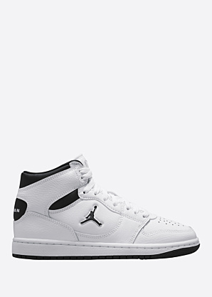 Jordan tennised Court Connect Mid Bg