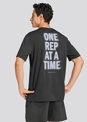 Футболка adidas