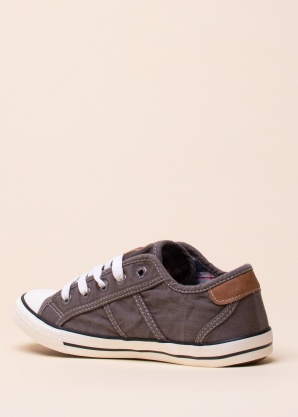 Тенниски Mustang