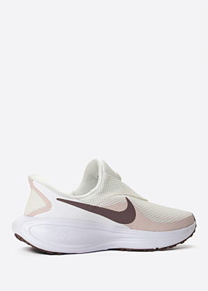 Беговые кроссовки Revolution 8 Easyon Nike