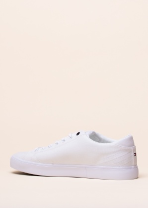 Tommy Hilfiger tennised