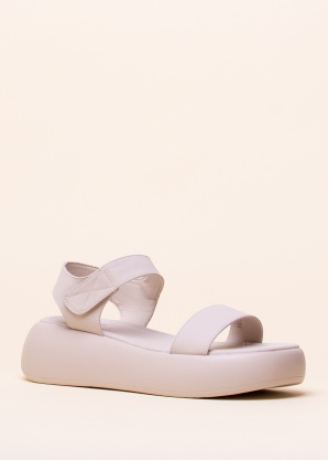 Босоножки Betsy