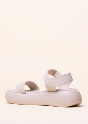 Босоножки Betsy