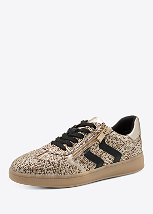 Marco Tozzi tennised