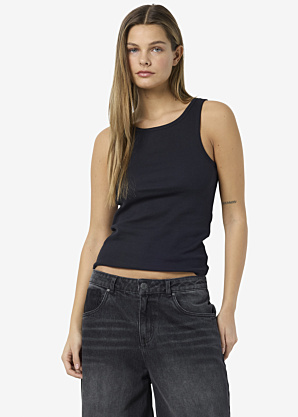 Топ Maya Noisy May