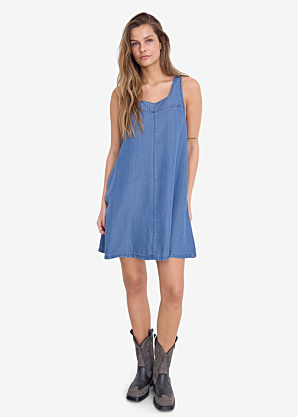 Noisy May kleit Irisa