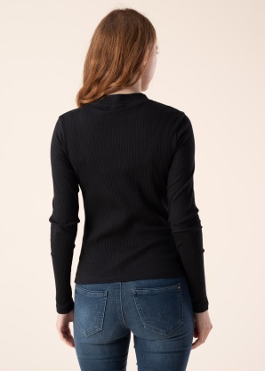 Noisy May pluus Elinor