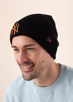 Зимняя шапка League Ess Cuff New Era