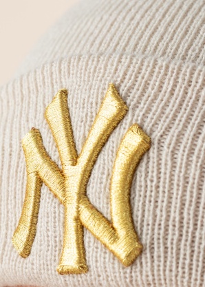 Зимняя шапка Pom New Era