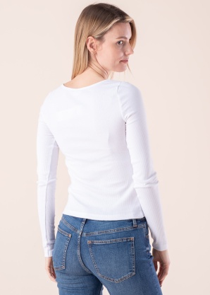 Noisy May pluus Pasa