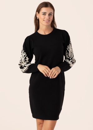 Вязаное платье EsQualo