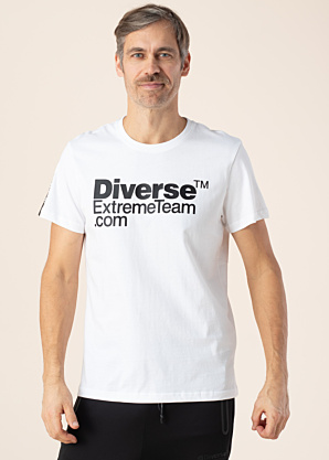 Футболка Diverse