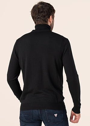 Guess sviiter Ebenezer