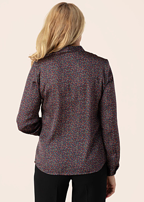 Kairi Vilderson pluus