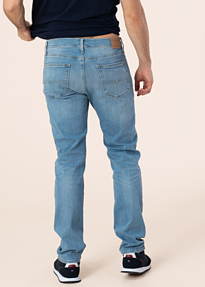 Джинсы Tommy Jeans
