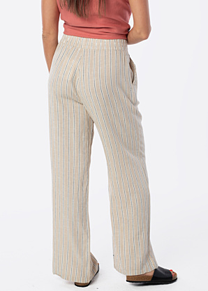 b.young püksid Falakka