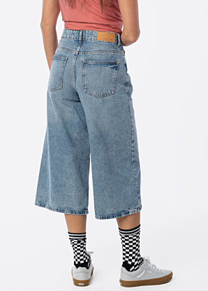 Noisy May lühikesed teksapüksid