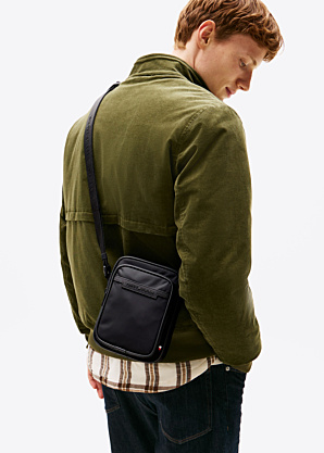 Сумка Repreve Tommy Hilfiger