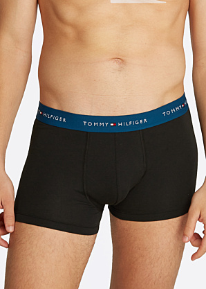 Боксеры в коробке 3 пары Tommy Hilfiger