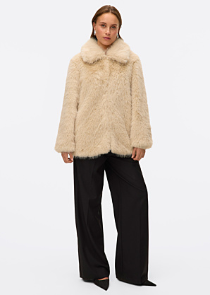 Шуба Gloria Vero Moda