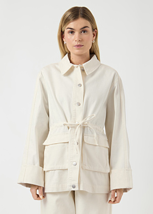 куртка Добавить YAS